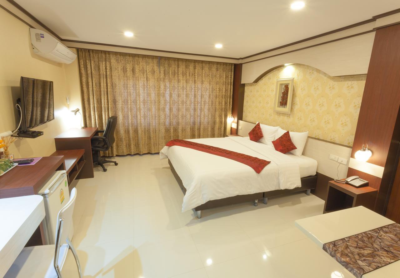 Chokdee Place Sakon Nakhon Exterior photo
