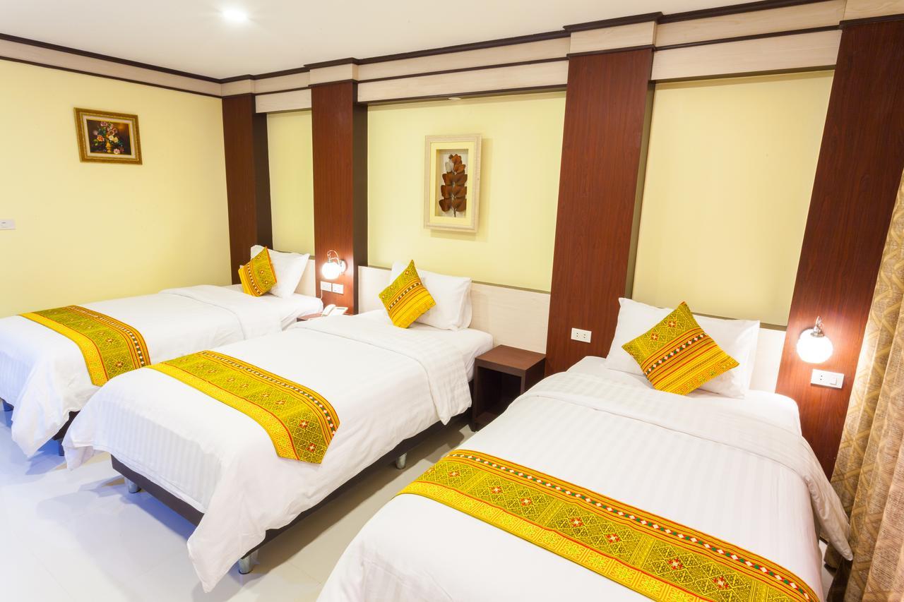 Chokdee Place Sakon Nakhon Exterior photo